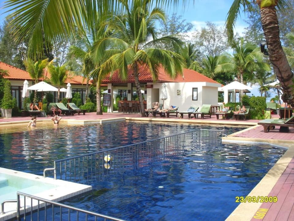 Poolanlage The Briza Beach Resort Khaolak
