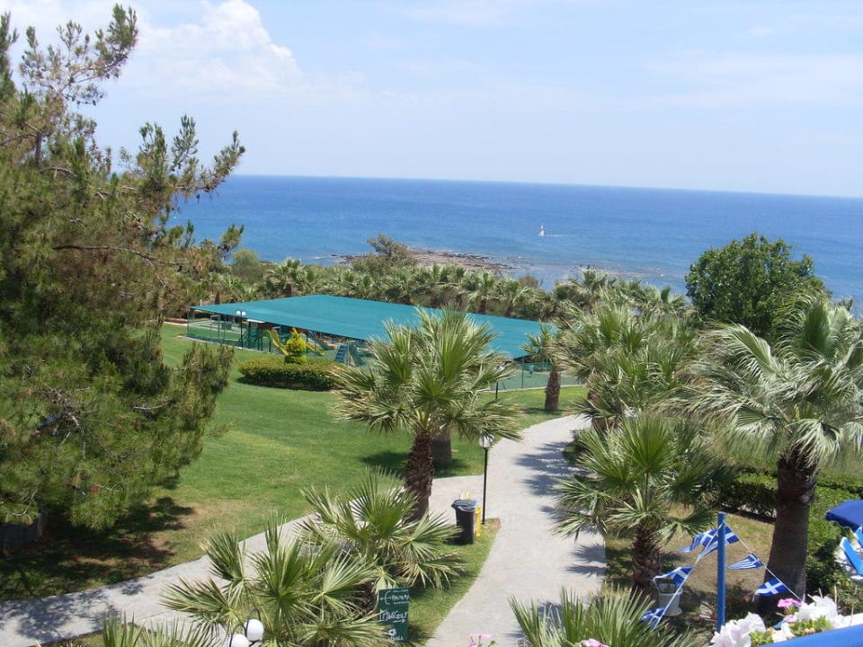 Ausblick auf Kinderspielplatz Rodos Princess Beach Hotel & Spa