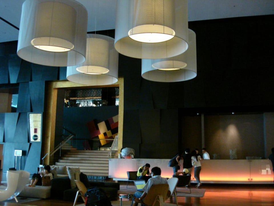 Lobby G Hotel Gurney