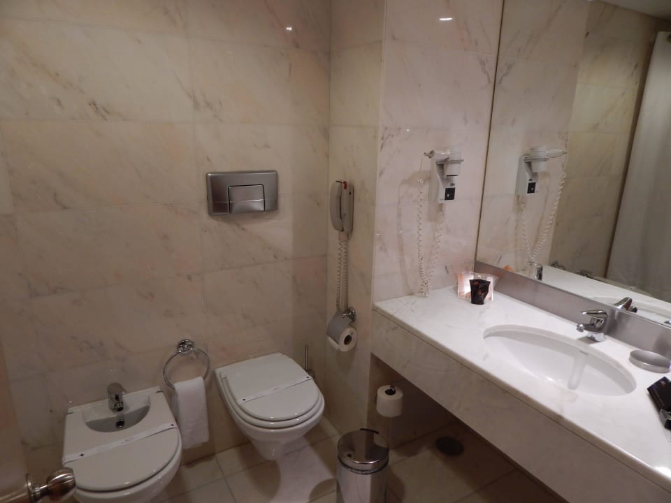 Badzimmer Hotel Marina Atlantico