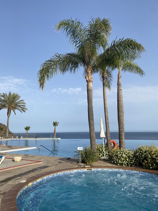 Pool Playacálida Hotel