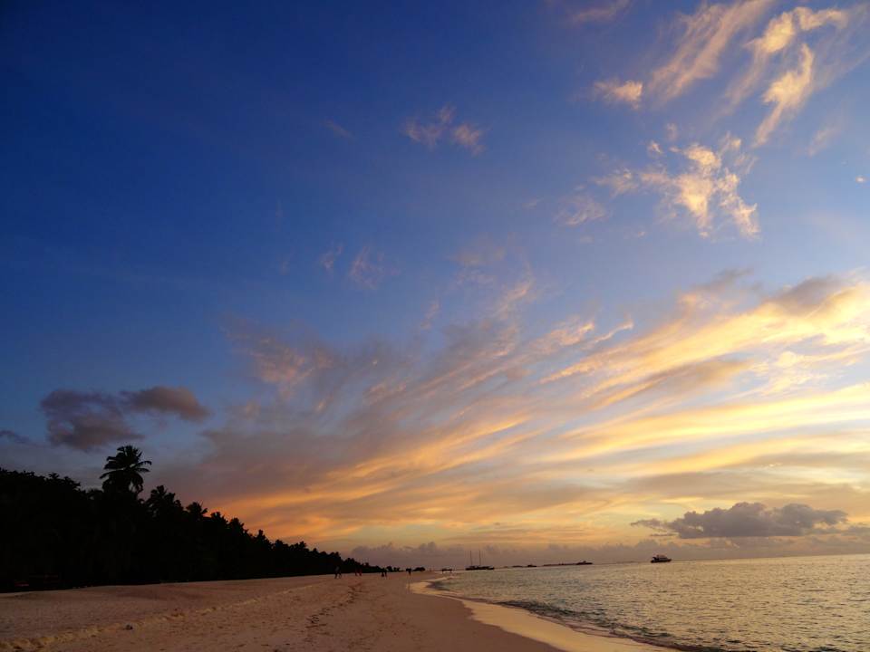 Meeru Island Resort & Spa Meeru Maldives Resort Island