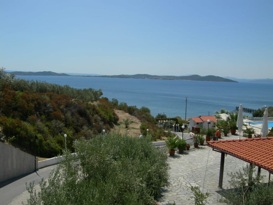 Seaview Akrathos Beach Hotel