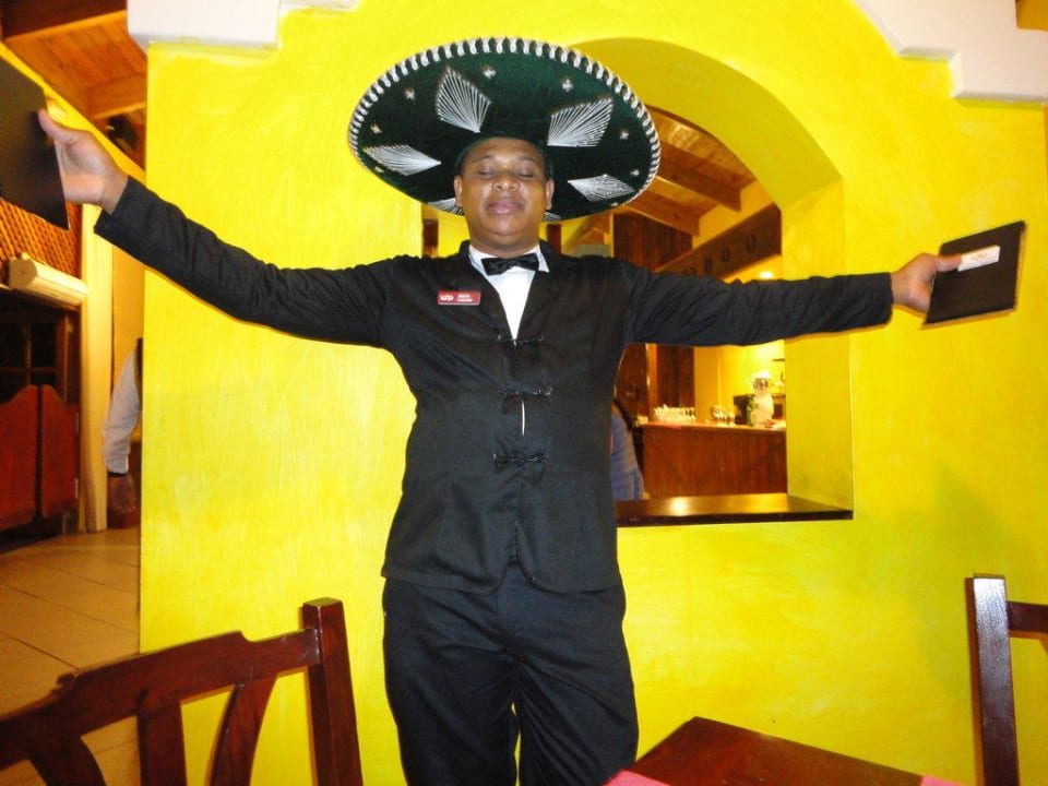 Kellner Mervin, der beste im Hotel Grand Palladium Select Bávaro Resort & Spa
