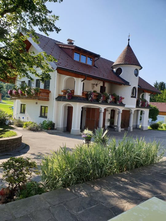 Außenansicht Bauernhof - Pension Zenzlgut