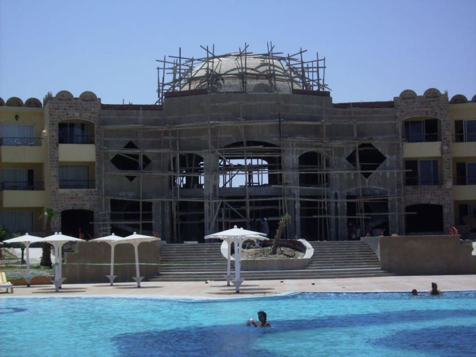 Baustelle utopia stört aber nicht Pensée Royal Garden Beach Resort