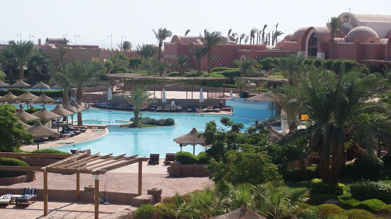 Widok z pokoju Palmyra Resort