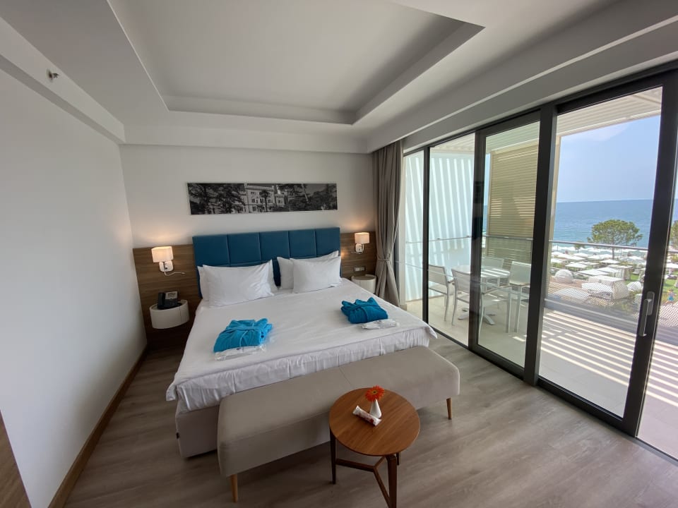 Zimmer Marea Suites Valamar Collection