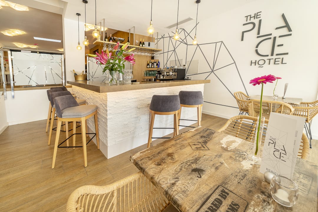 Gastro Hotel The Place - Adults Only