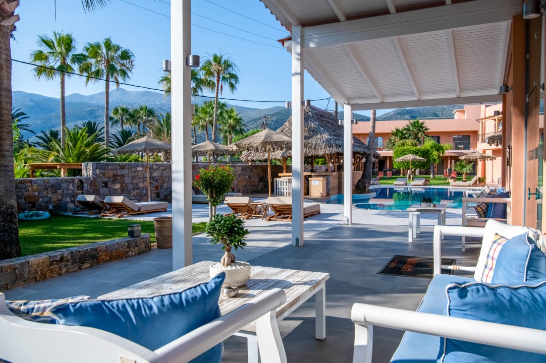 Pool High Beach Resort