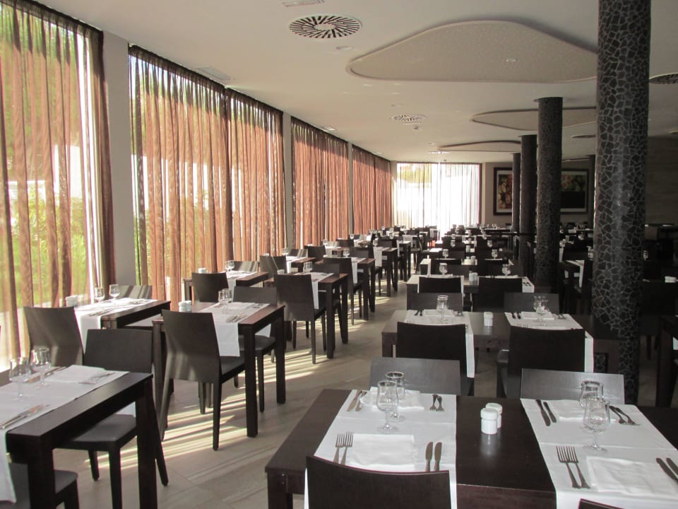Restaurant innen Hotel Riu Papayas
