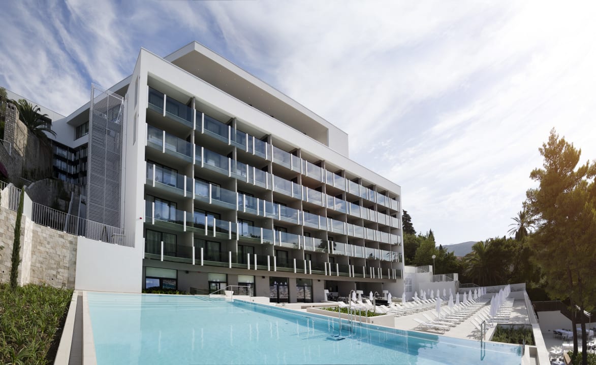 Pool Hotel Kompas