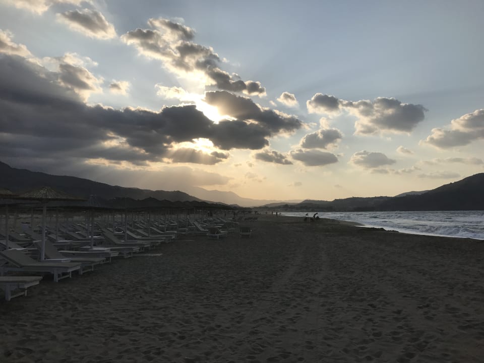 Strand Anemos Luxury Grand Resort