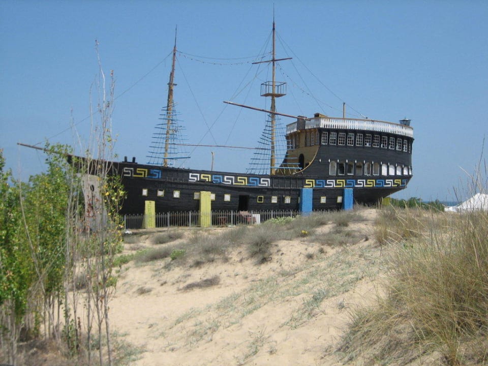 Schiff Hotel Aktinia