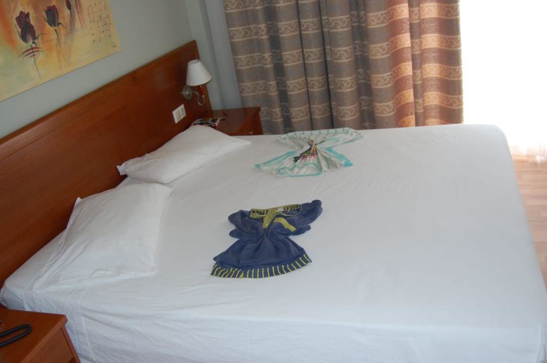 Zimmer Sandy Beach Hotel & Family Suites