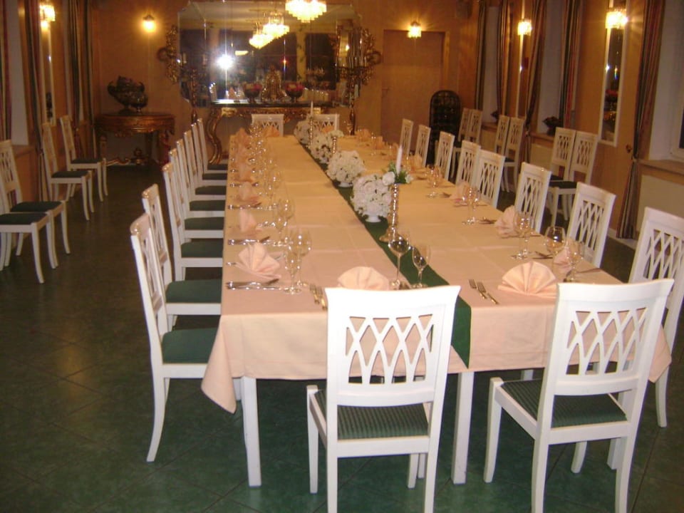 Saal für Festlichkeiten Hotel Don Giovanni