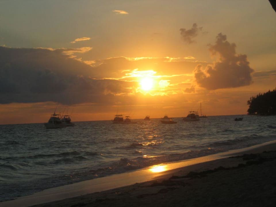 Sonnenuntergang Hotel Grand Palladium Palace Resort, Spa & Casino