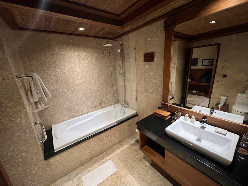 Zimmer Sakti Garden Resort & Spa