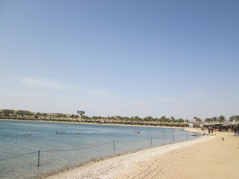 Bucht mit abgesperrtem Riffplateau Steigenberger Coraya Beach - Adults only