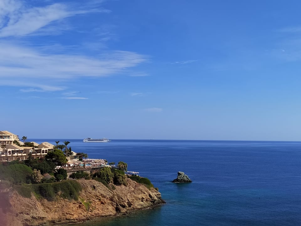 Außenansicht Peninsula Resort & Spa