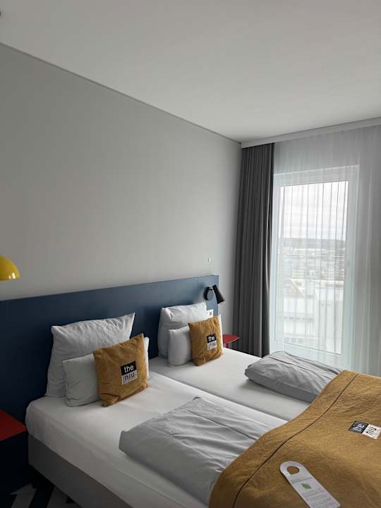 Zimmer Holiday Inn - the niu, Form Stuttgart Feuerbach