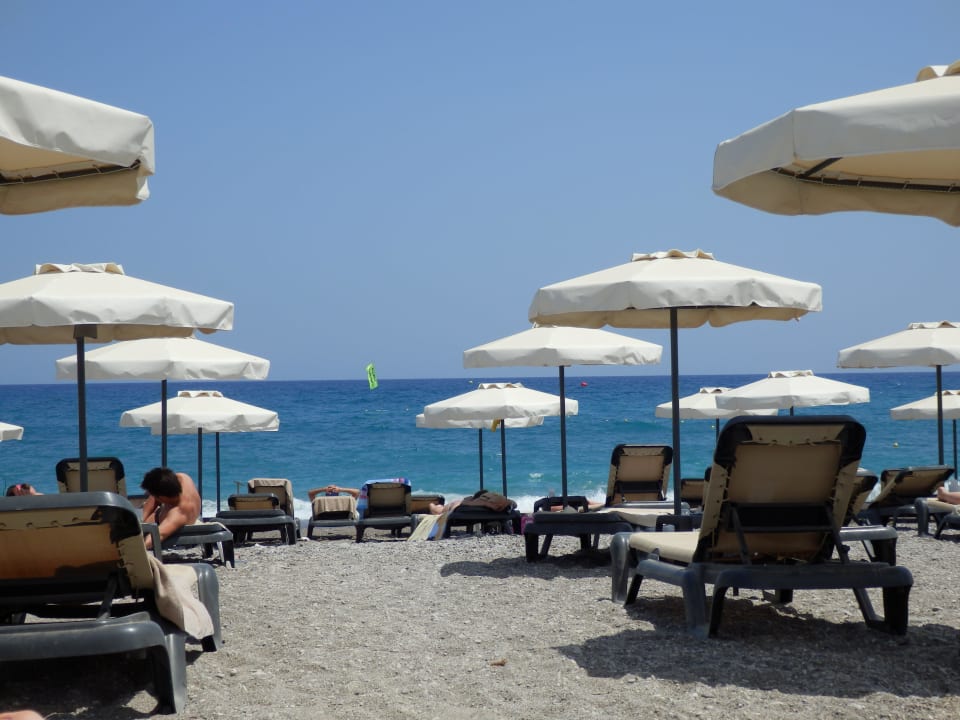 Sauberer Strand Princess Andriana Resort & Spa