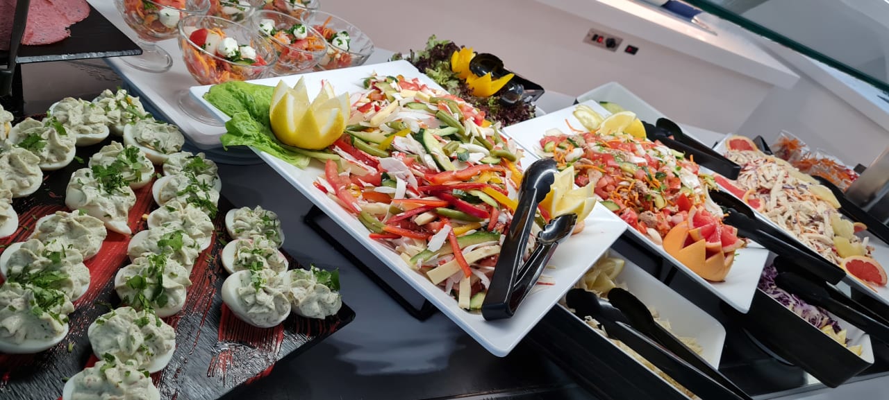 Gastro Canary Garden Club