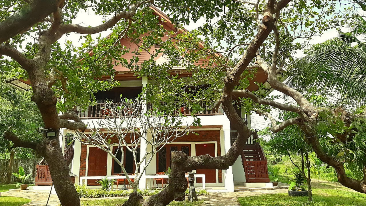 Gartenanlage Doo Dee Boutique Resort by Swiss Chalet