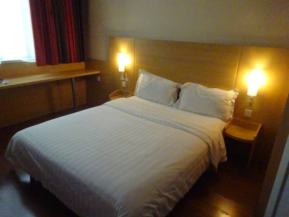 Zimmer Ibis Chengdu Chunxi