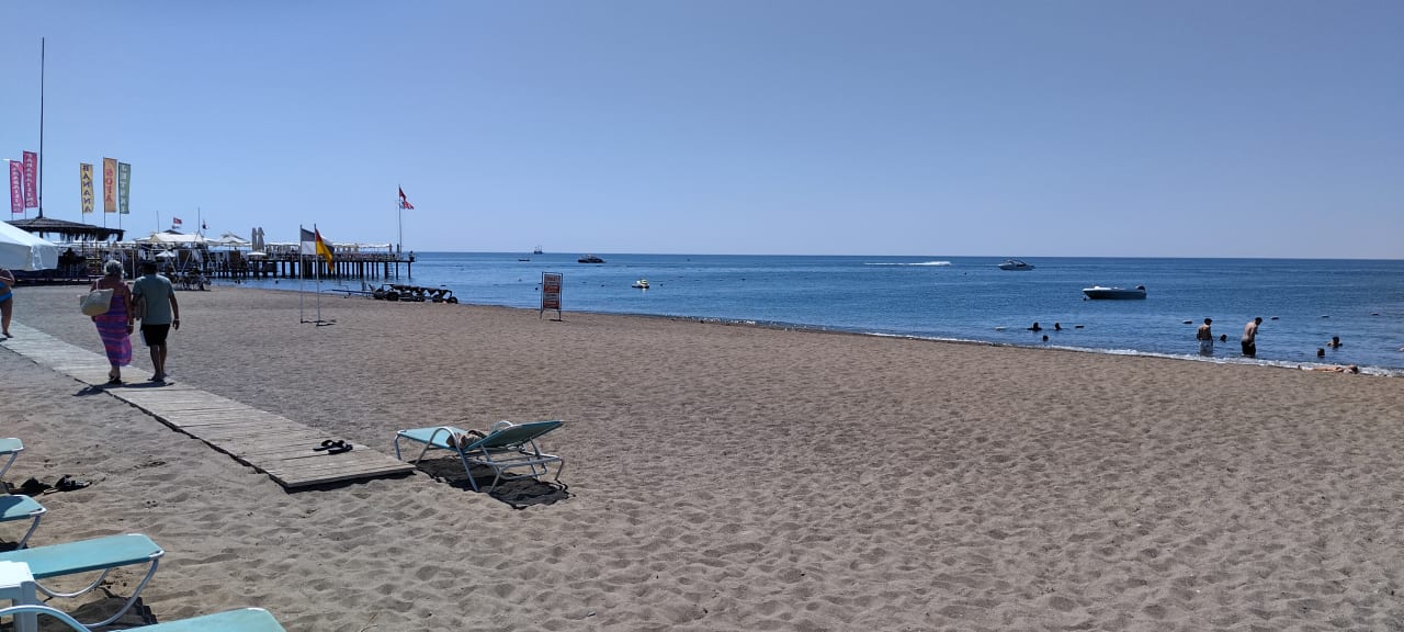 Strand Wyndham Garden Lara