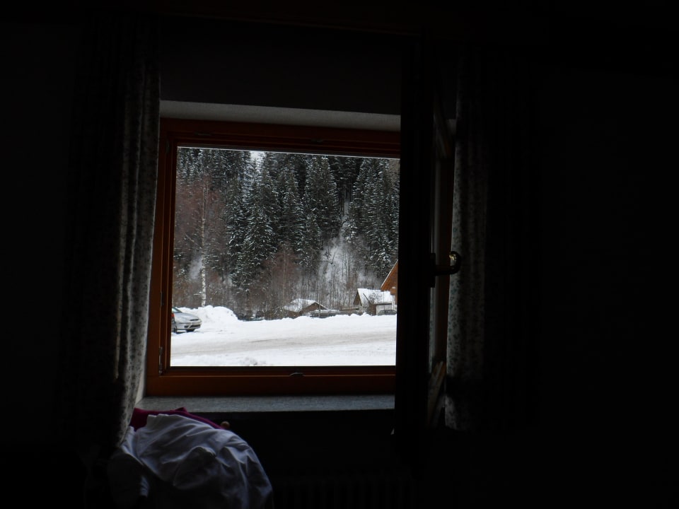 Livello della strada visto dalla camera Hotel Christoph