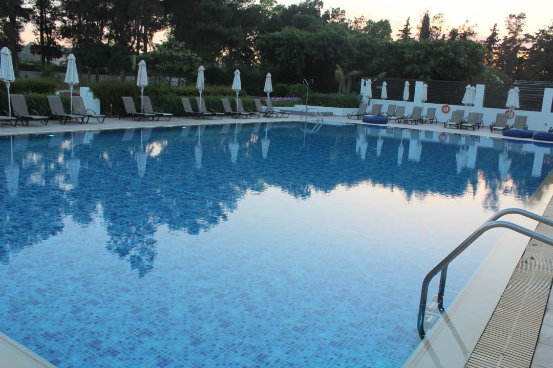 Zweiter Pool TUI BLUE Oceanis Beach and Spa Resort