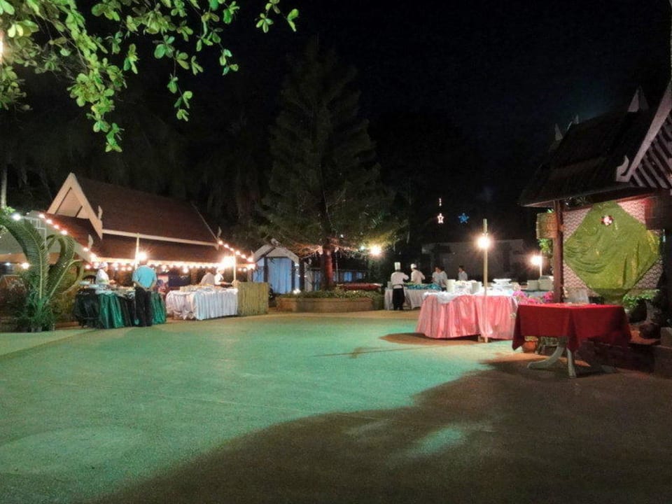 Вечерний буфет Krabi Resort