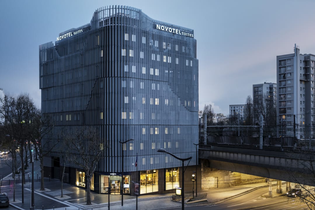 Außenansicht Novotel Suites Paris Expo Porte de Versailles