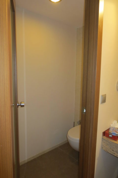 Toilette Arum Barut Collection