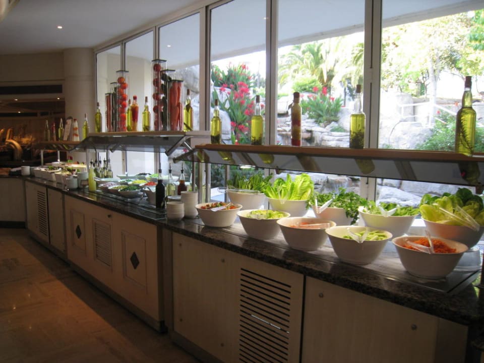 Büffet im Magico Monachus Family Resort Sorgun