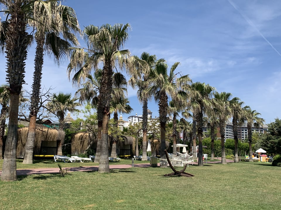 Gartenanlage Saturn Palace Resort Hotel