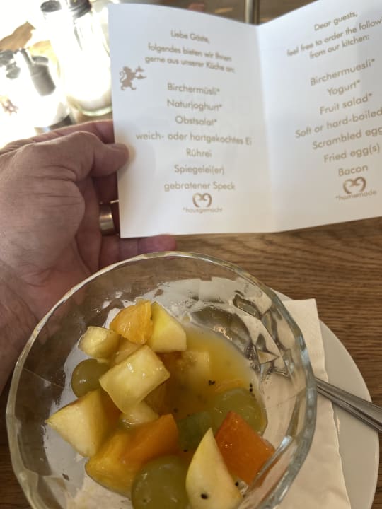 Gastro zum LOEWEN | Gasthaus & Hotel in Eimeldingen