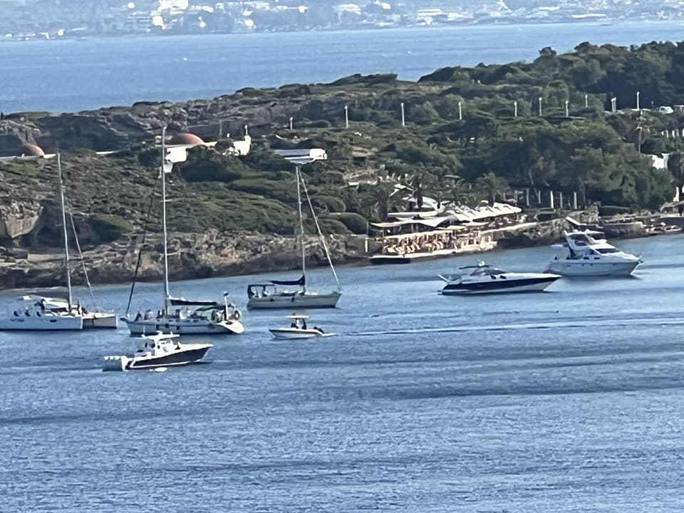 Außenansicht Hotel Kalithea Horizon Royal