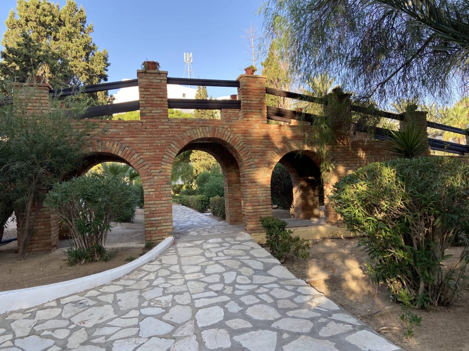 Gartenanlage Marhaba Royal Salem