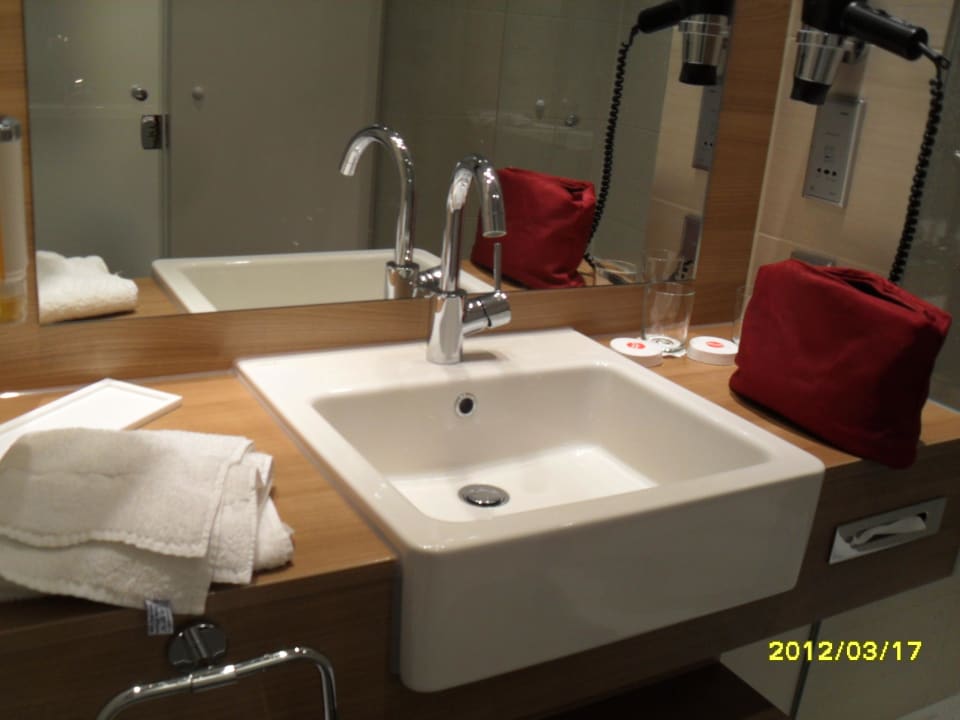 Bad H4 Hotel Berlin Alexanderplatz