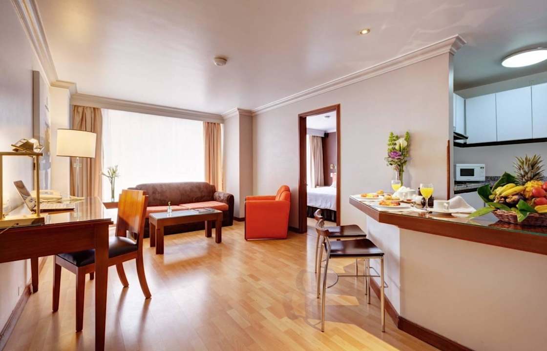 Suite Lancaster House