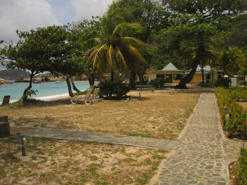 Weg am Strand Hotel Bequia Beach Club
