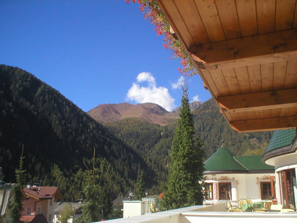 Ausblick vom Balkon Falkensteiner Hotel & Spa Falkensteinerhof