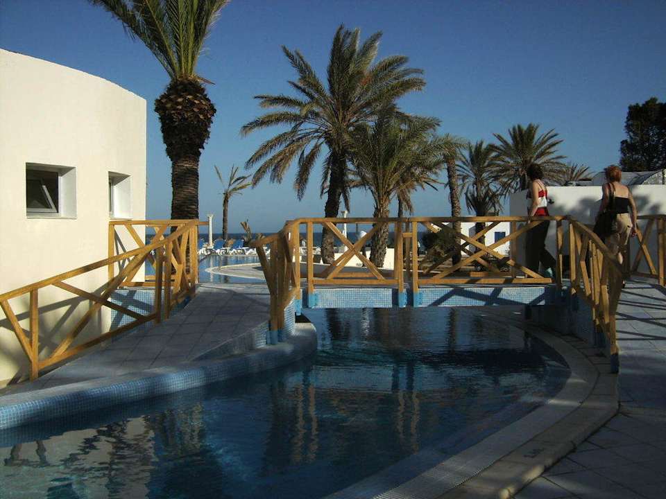 Poolbereich Royal Lido Resort & Spa