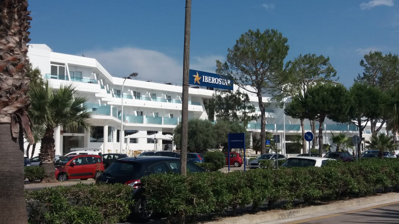 Außenansicht Iberostar Waves Playa de Muro