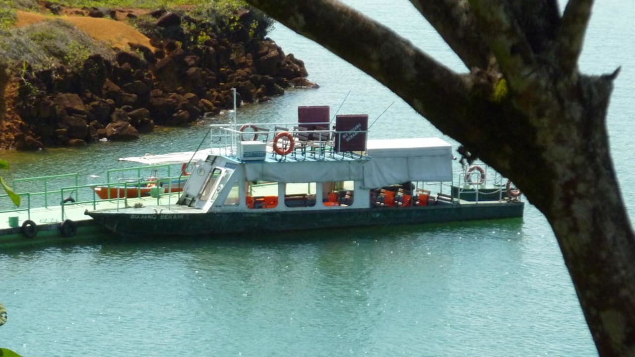 Das Hotel-Boot/Fähre Aiman Batang Ai Resort & Retreat