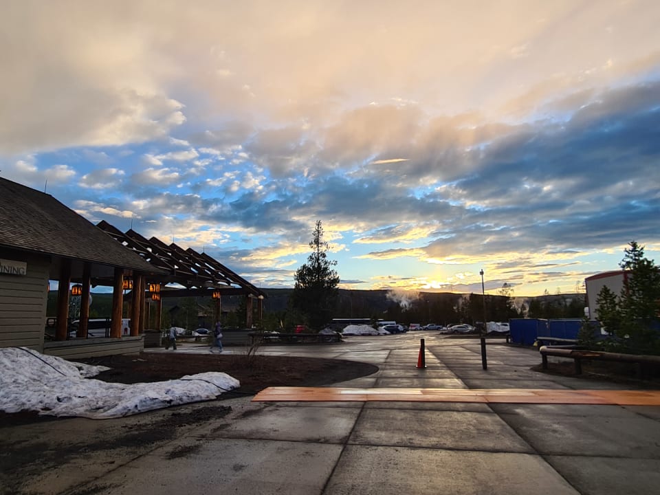 Sonstiges Hotel Old Faithful Snow Lodge & Cabins