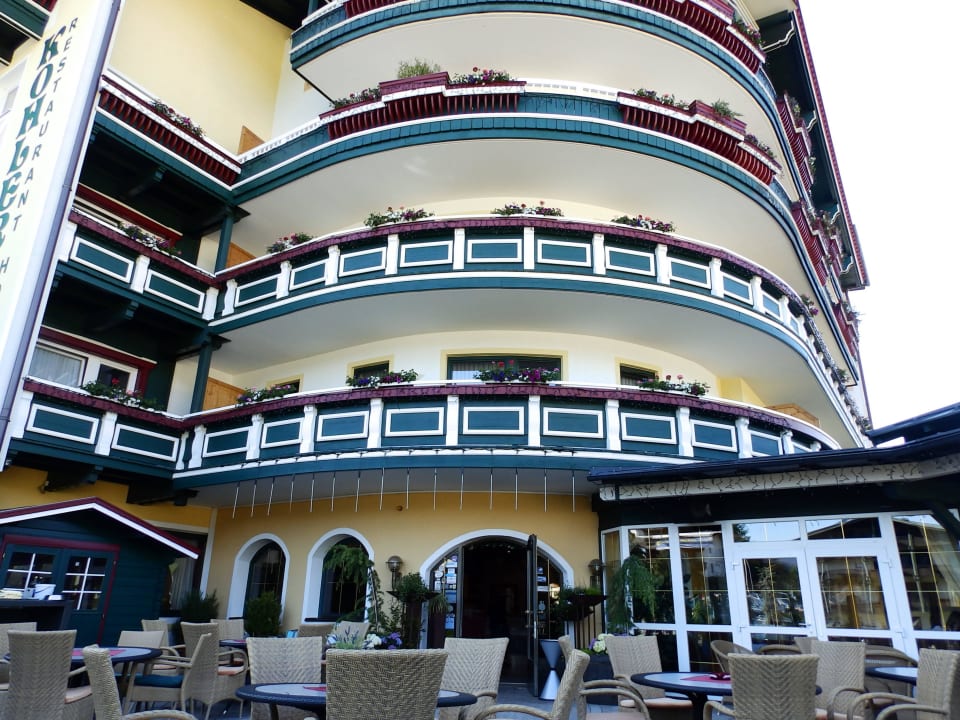 Haupthaus - Hoteleingang Hotel Kohlerhof