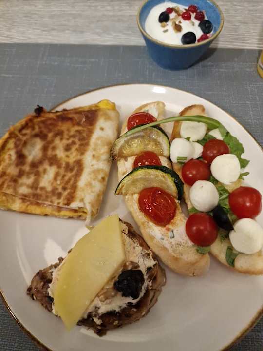 Gastro Apartments & Rooms Preelook